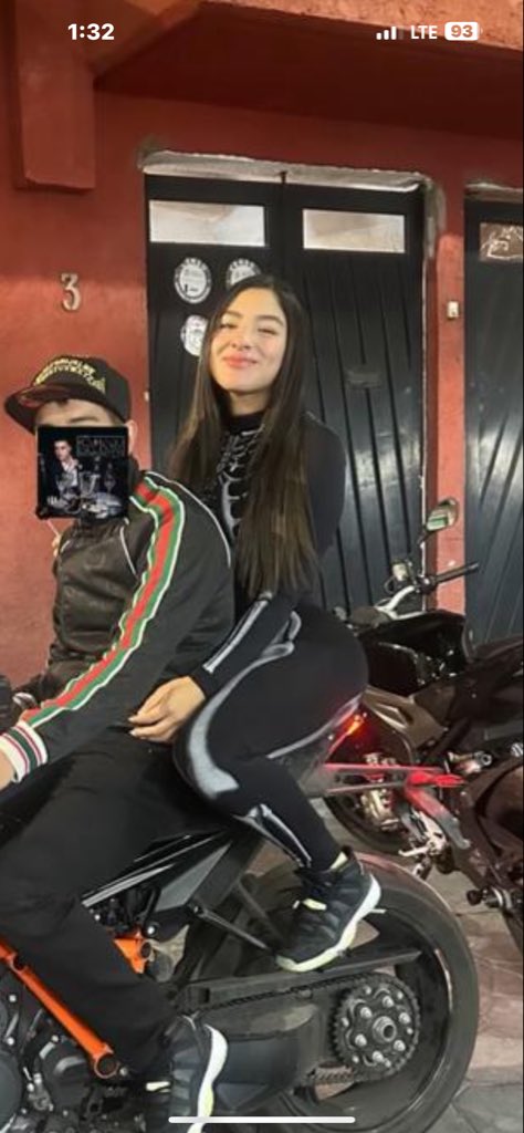 ihggvbkox's tweet photo. @c4jimenez @IztacalcoAl @SSC_CDMX @FiscaliaCDMX Está otra es la Valeria la vieja del ganso chico ella le guarda materia y todo en su casa https://t.co/0ftPBq1xef