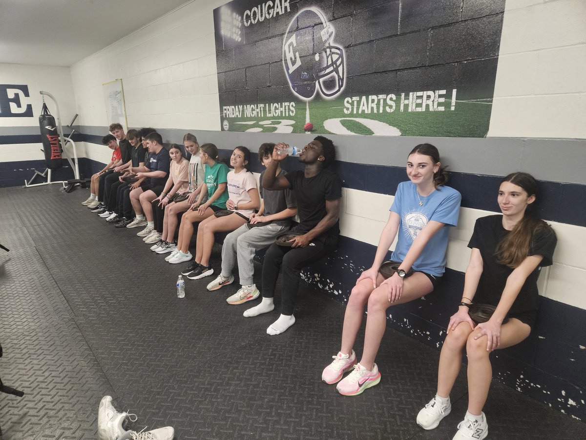 Tre. Edgewood XC / TF tweet media