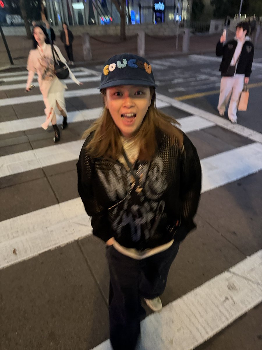 9wiceupdates's tweet image. [JY🐶] 260120 5:42pm PST
260121 10:42am KST