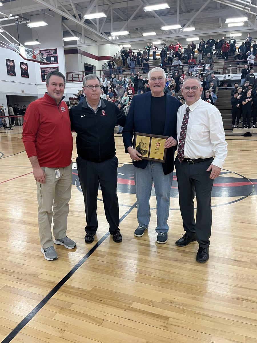 RiverhawksAD_'s tweet image. An embarrassment of riches when at one time, Central had 4 Hall of Fame coaches on the bench. They have made the Riverhawk program into what it is today.