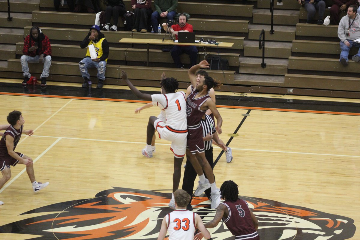 AAC Sports tweet media