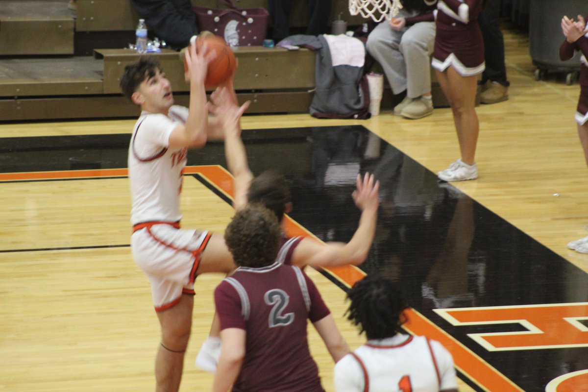 AAC Sports tweet media