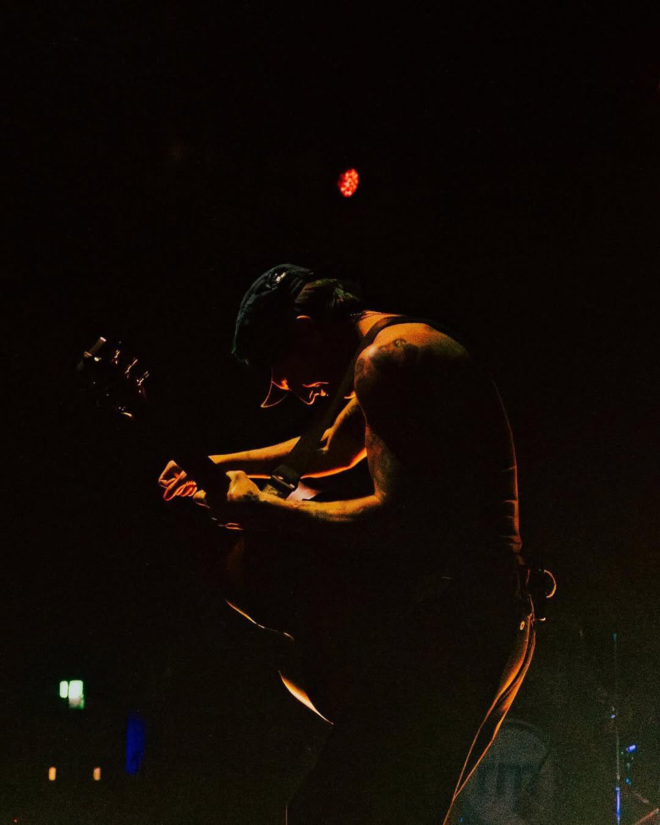 role model archive tweet media