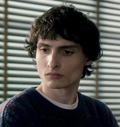 they are so sun and moon, warm and cold, yellow and blue, light and dark, day and night, summer and winter, soft and sharp, bright and dim …..