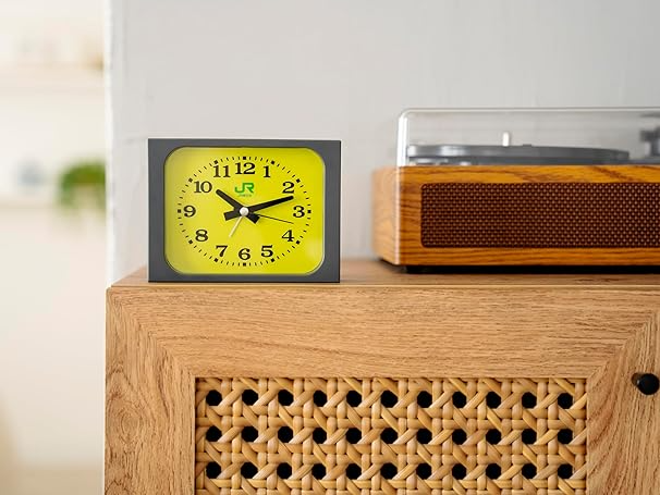 JR東日本 みどりの駅時計BOOK／ 宝島社 1/14発売! 重版 目覚まし時計