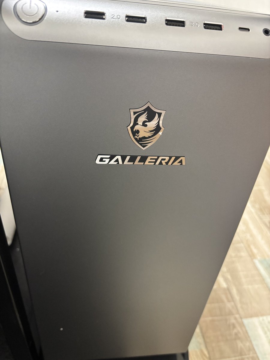最強PCきた✌️