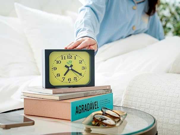 JR東日本 みどりの駅時計BOOK／ 宝島社 1/14発売! 重版 目覚まし時計