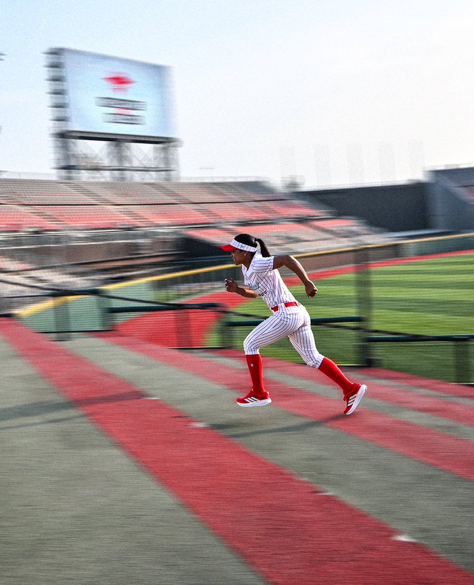 Con ustedes, la colección con la que buscaremos el bicampeonato. 🏆😈
Uniforme de local. 😮‍💨