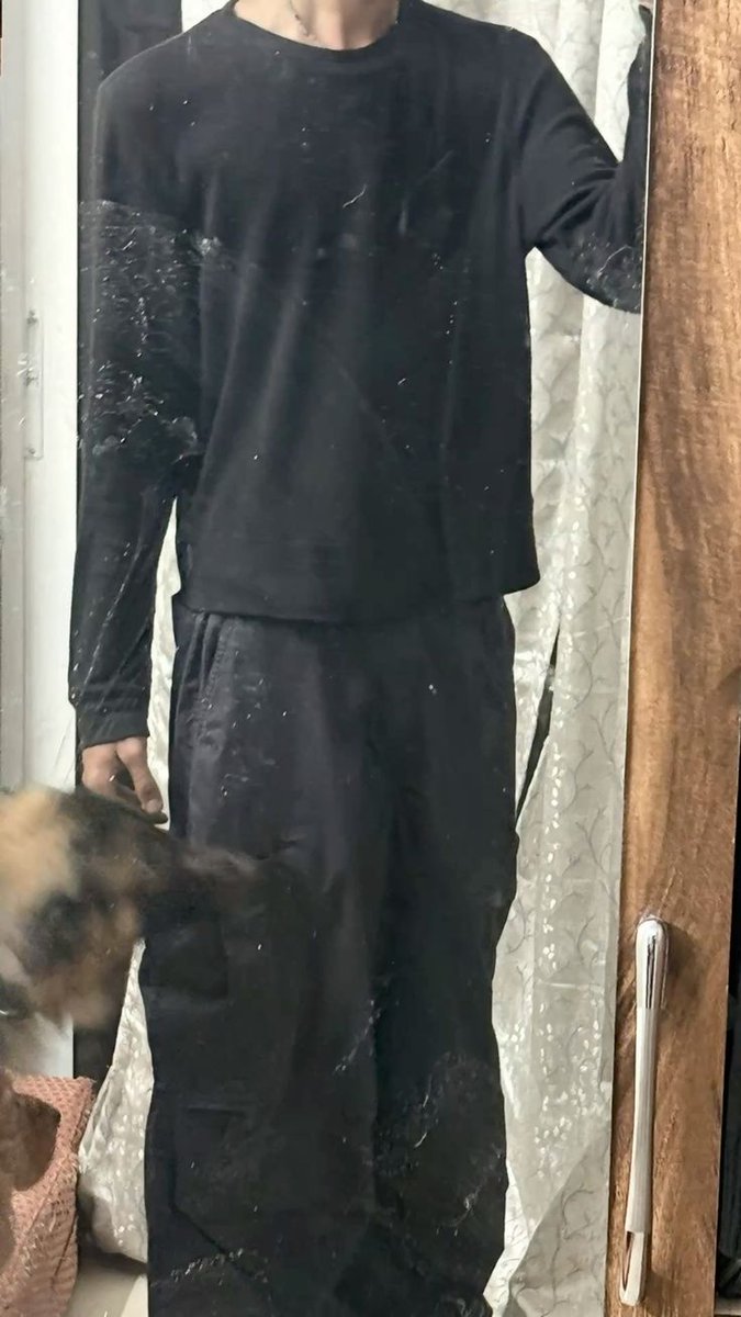 micstar01 tweet media