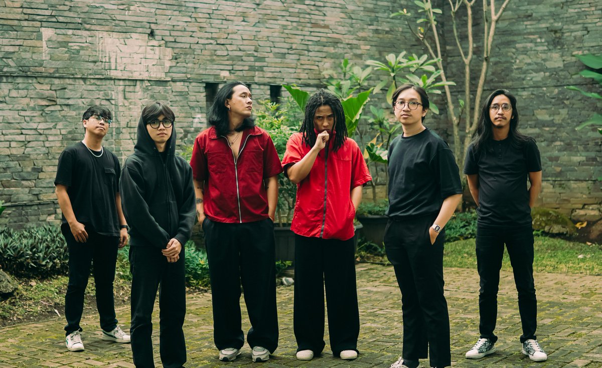 tforteruna's tweet image. Watch our performance &amp;amp; interview at Ardan Indie 7, full video on @ardanradio  youtube channel

@SuperMusic_ID 

#TERUNA #indie7 #supermusic