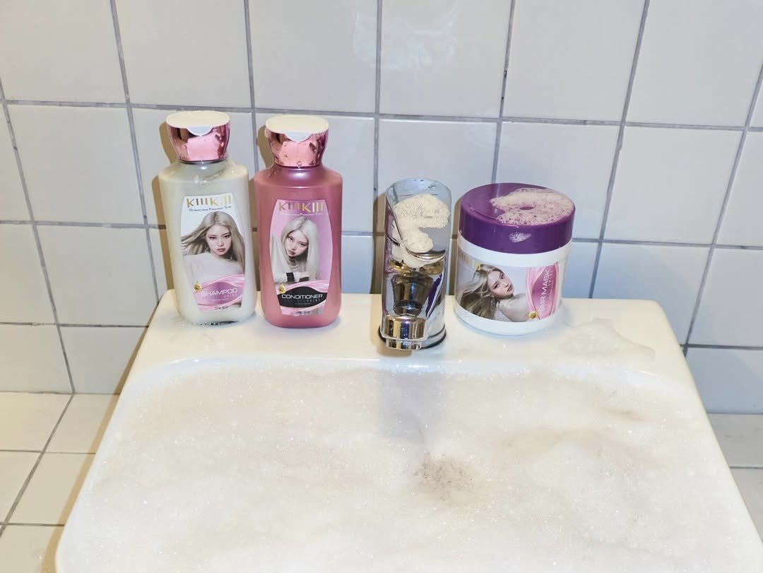 𝖢𝗂𝗄𝗂𝗒. tweet media