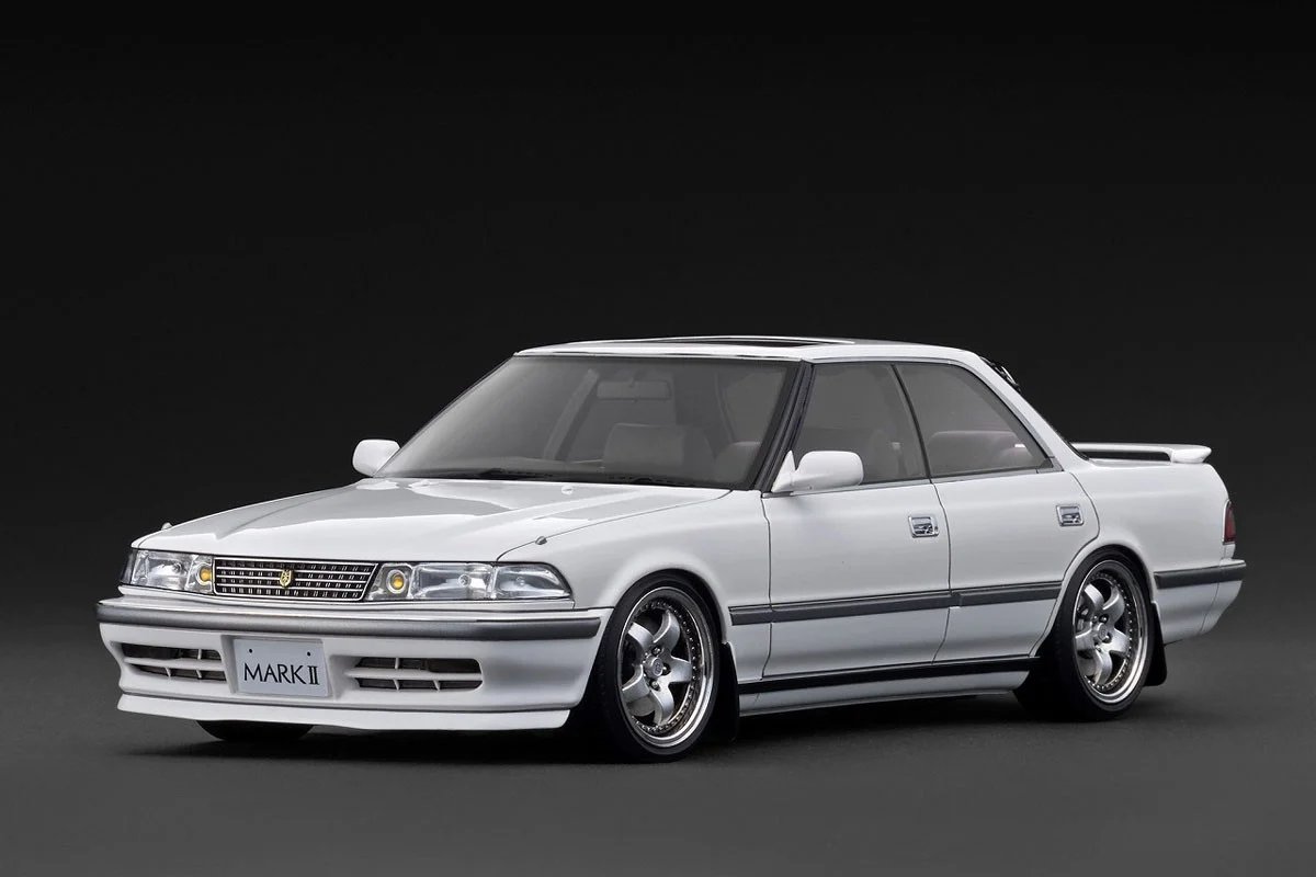 ミニカー予約】ignition model(イグニッションモデル) 1/18 TOYOTA