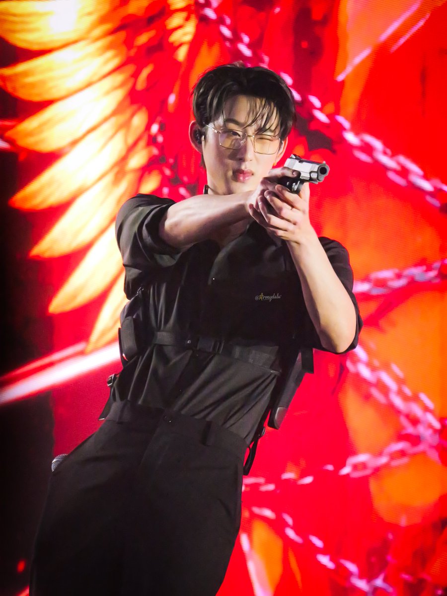 Armydala's tweet image. เอาเลยเซ่~~!!
ยิงมาที่กลางใจชั้น เอาให้สาแก่ใจเธอ!! 💘🫠

#MeAndTheeSeriesAfterParty
#est_rvp