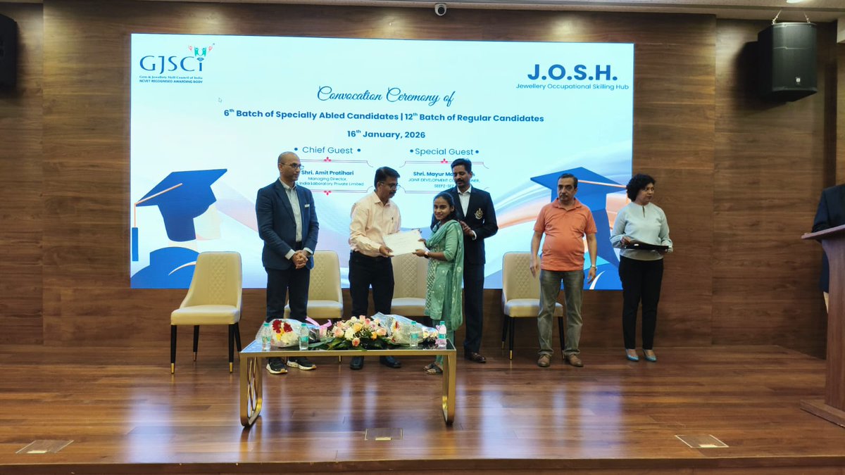 GJSCI organised the JOSH Convocation Ceremony at SEEPZ, Mumbai, celebrating the successful completion of training by the 6th batch of specially abled candidates and the 12th batch of regular candidates.

A proud step towards a skilled and inclusive gem &amp; jewellery workforce.