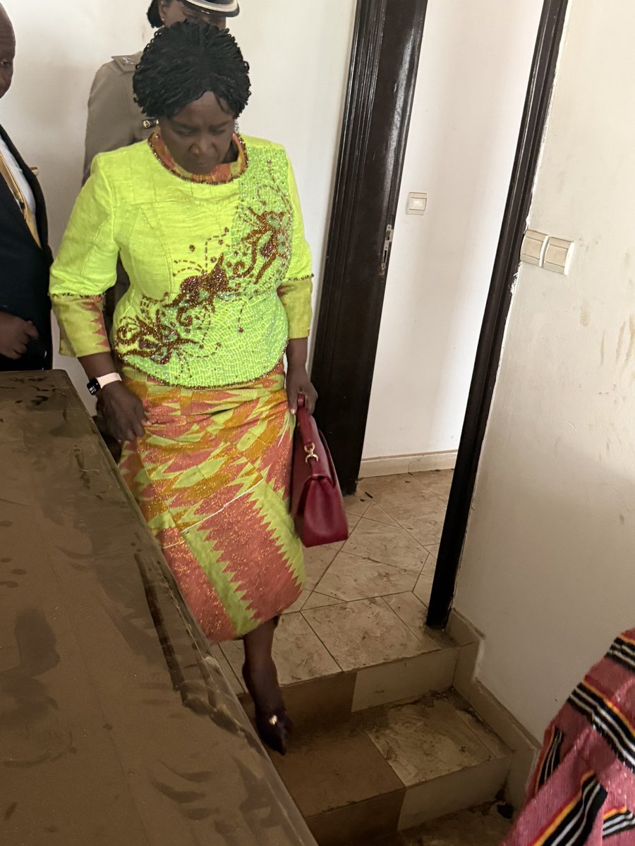 S_OkudzetoAblak's tweet image. On the instructions of President John Mahama, we have initiated negotiations with the Sékou Touré family of Guinea to allow Ghana take possession of the house Osagyefo Kwame Nkrumah lived and worked as Co-President of Guinea in his last years. 

The Mahama Administration intends…