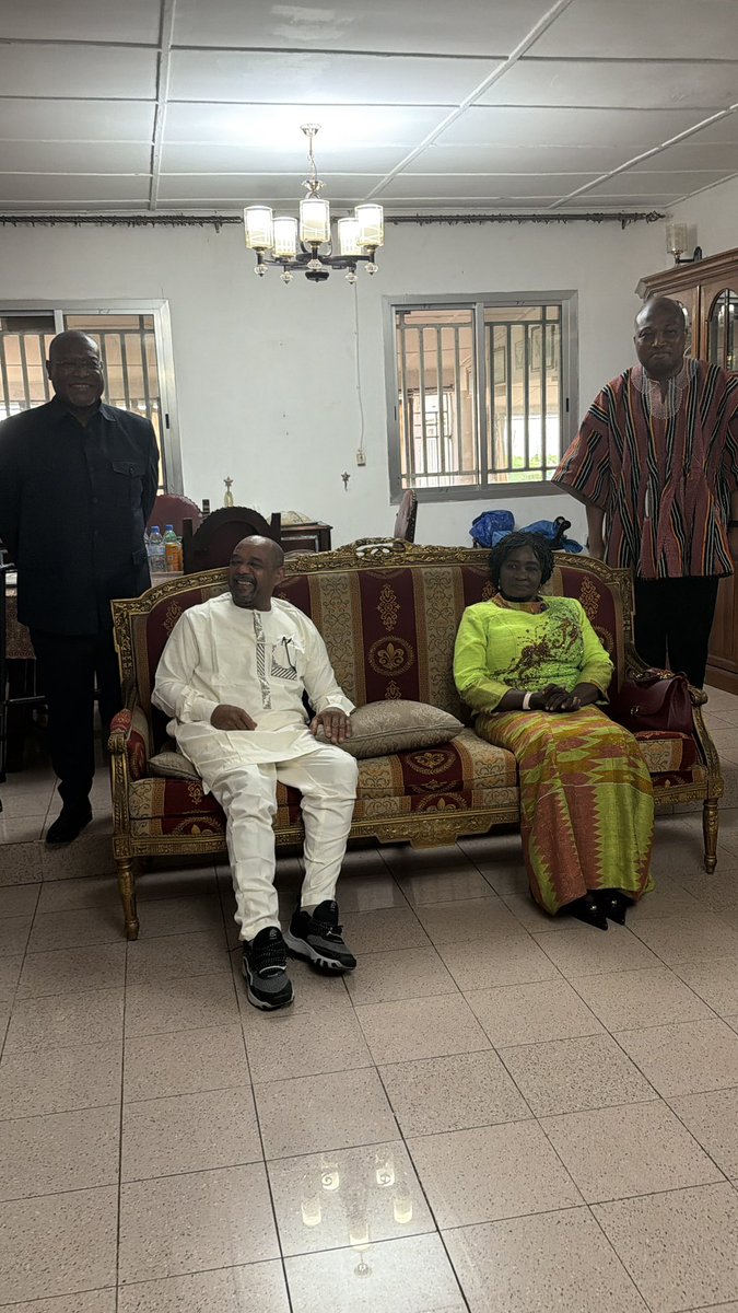 S_OkudzetoAblak's tweet image. On the instructions of President John Mahama, we have initiated negotiations with the Sékou Touré family of Guinea to allow Ghana take possession of the house Osagyefo Kwame Nkrumah lived and worked as Co-President of Guinea in his last years. 

The Mahama Administration intends…