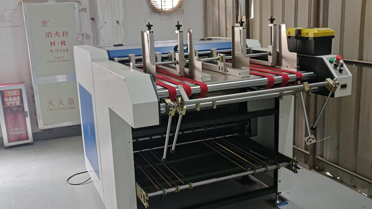 YanengPackage's tweet image. With advanced automatic production lines, Yaneng controls every step of jewelry box manufacturing — from material processing to final assembly ✨

jewelpackage.com
#JewelryPackaging  #FactoryDirect #CustomPackaging  #JewelryBoxFactory #PackagingSupplier #WholesalePackaging