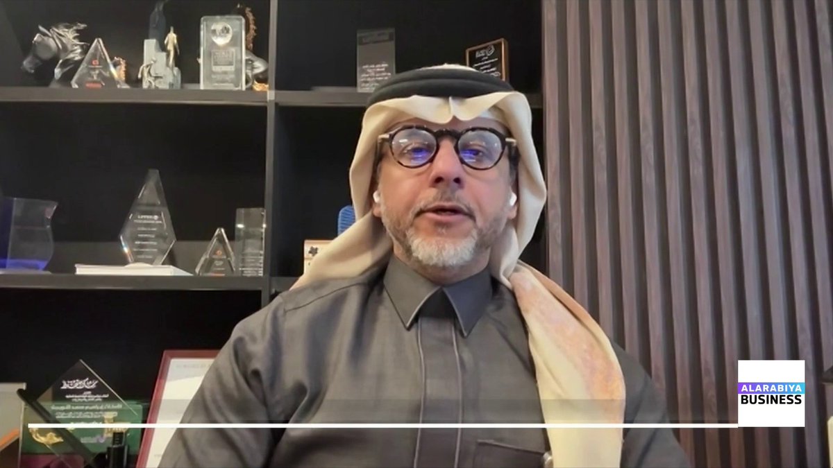 الرئيس التنفيذي لشركة قيمة كابيتال إبراهيم النويبت: وصول مؤشر السوق إلى مستوياته الحالية واستمراره بمسار عرضي أمر إيجابي والمضاربة تؤدي لارتفاع هامش السيولة. أداء القطاع المصرفي عند مستويات تاريخية وبشكل خاص الراجحي والأهلي بسبب قروض الأفراد. لا نتوقع نتائج إيجابية لأسهم البتروكيماويات بسبب عدة عوامل منها أسعار الفائدة. أداء سوق الأسهم يعتمد على هذه العوامل لتحقيق نتائج إيجابية نبض السوق _Business noufHijazi_bn 