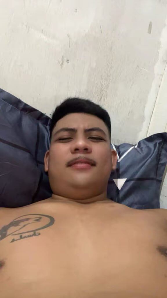 Ice cream tweet media