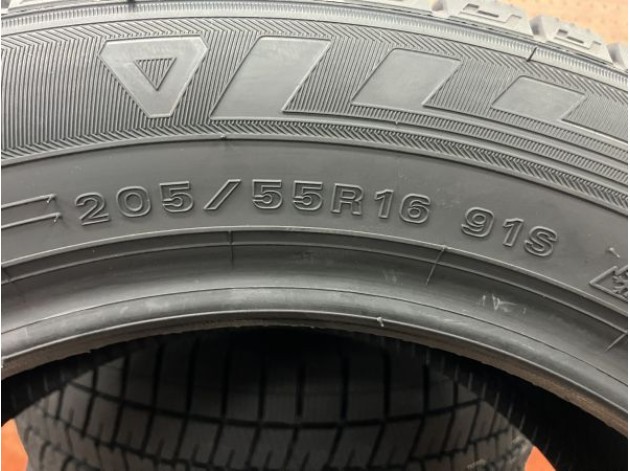 YOKOHAM70088698's tweet photo. 在庫限り!!未使用スタッドレス4本セット!!
#未使用品
#スタッドレス
#冬用
#滑り止め
#在庫限り
#特価
#DUNLOP
#ダンロップ
#ウィンターマックス
#WM03
#雪
#凍結
#積雪
#降雪
#アイスバーン
#横浜ガレージ館
#綾瀬S.I.C.店
当店直販サイト:https://t.co/re69ZwSfDm https://t.co/yCkvg1h1LU