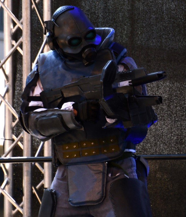 I made an attempt on the Soldier cosplay in 2024.
More info on the process on my artstation: artstation.com/artwork/zP2Nnd

By Teebor9 in Half-Life / Fan art community.lambdageneration.com/half-life/post… #halflife #fanart