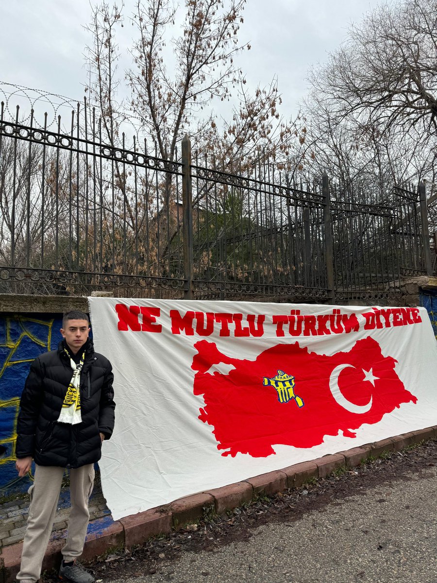 Bayrak Namustur...
#Türkiye
#TürkBayrağıNamusumuzdur 
#ankaragücü