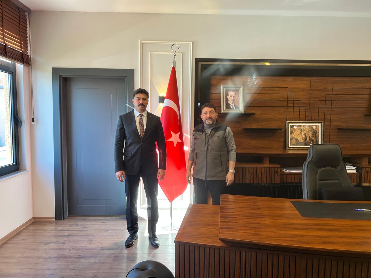 Kaymakam adayı Ömer Faruk GÖKALP Bey İşletme Müdürümüz Davut AYZİT Beyi ziyaret ettiler.
     Nazik ziyaretleri için teşekkür ederiz.