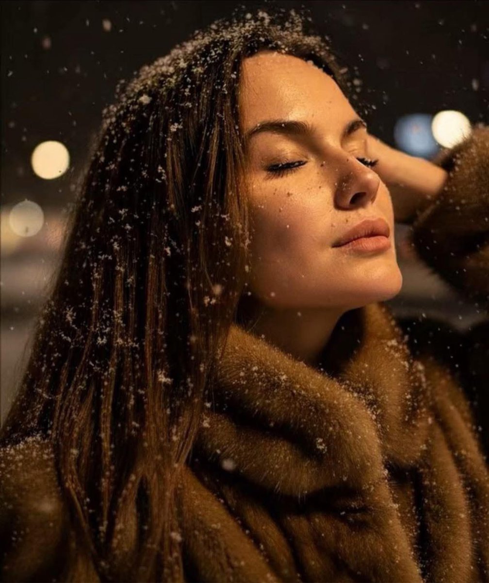 İçimizi üşüten her şeyi,
baharın sıcak umutlarına
gülümseyerek havale ediyorum.

Gayrısını Zaman’a…!