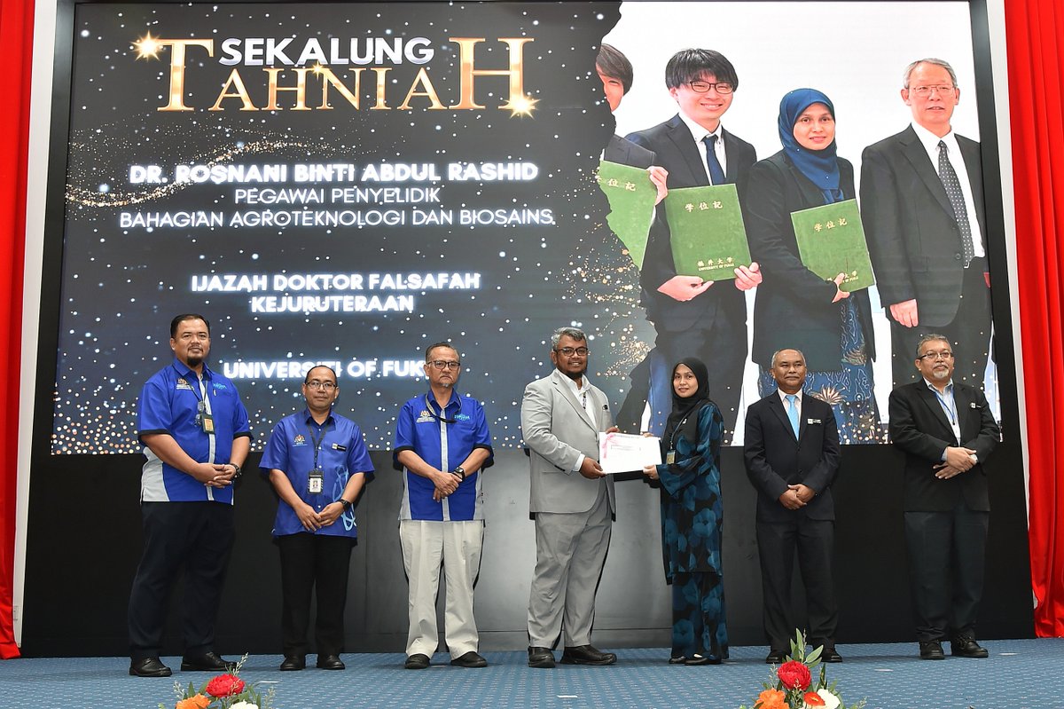 𝐊𝐄𝐓𝐔𝐀 𝐏𝐄𝐍𝐆𝐀𝐑𝐀𝐇 𝐀𝐆𝐄𝐍𝐒𝐈 𝐍𝐔𝐊𝐋𝐄𝐀𝐑 𝐌𝐀𝐋𝐀𝐘𝐒𝐈𝐀 𝐒𝐀𝐌𝐏𝐀𝐈𝐊𝐀𝐍 𝐀𝐌𝐀𝐍𝐀𝐓 𝟐𝟎𝟐𝟔 𝐒𝐄𝐌𝐏𝐄𝐍𝐀 𝐌𝐀𝐉𝐋𝐈𝐒 𝐏𝐄𝐑𝐇𝐈𝐌𝐏𝐔𝐍𝐀𝐍 𝐁𝐔𝐋𝐀𝐍𝐀𝐍 𝐁𝐈𝐋. 𝟏/𝟐𝟎𝟐𝟔

facebook.com/share/p/1C41dk…

#agensinuklearmalaysia
#nuklearmalaysia
#NUR