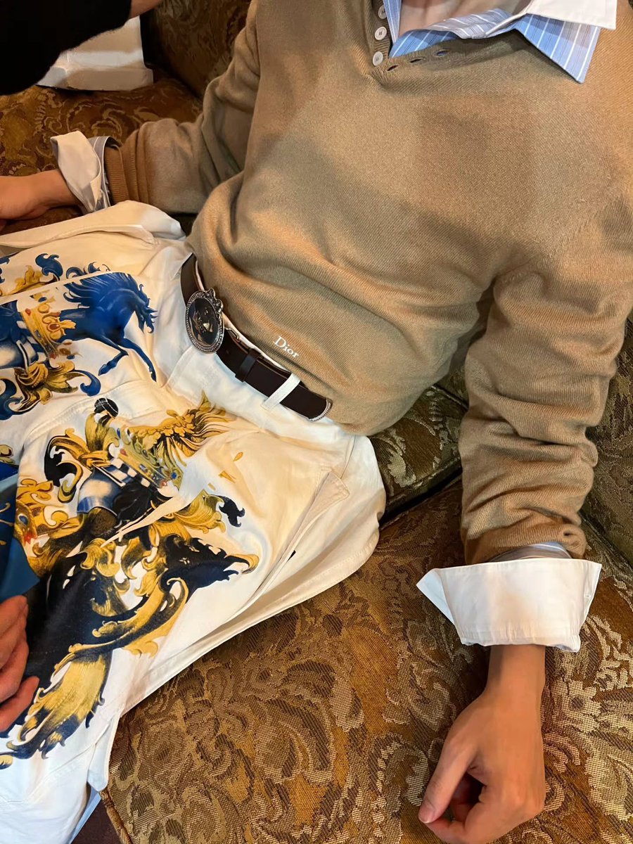 btschartsdailyc's tweet image. #JIMIN via Instagram Post (1)💜

“🍊”
instagram.com/p/DTw7v_-EYfB/…