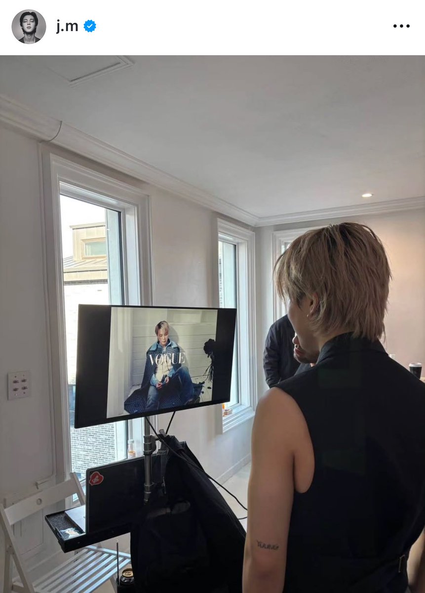 OMGGG JIMIN NEW PIC 😭😭😭😭HIS TATTOO ???