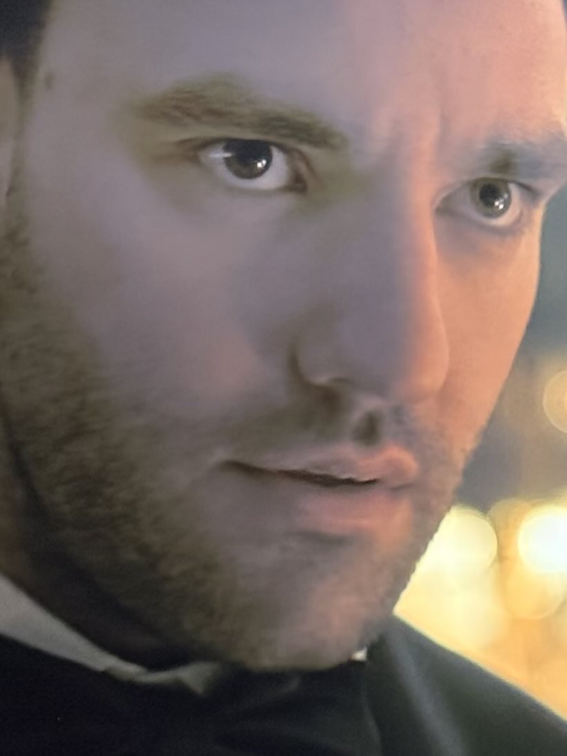 Me when im plotting my next evil thing 
#tellmelies