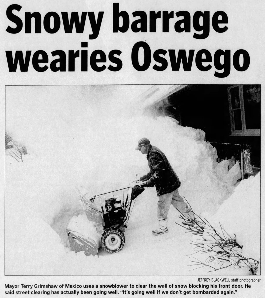 weather_history's tweet photo. February 3-12, 2007:

A substantial lake-effect snow event impacted western New York. Long-lived bands sat over the Tug Hill Plateau, and by the 12th, portions of Oswego, Oneida, and Lewis counties measured accumulations of over 120 inches (Redfield peaked at 141").

#wxhistory https://t.co/M84kq6EC5s