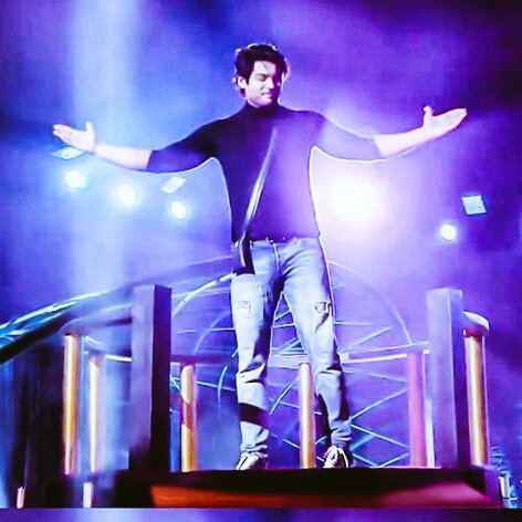 KDiwaka45095304's tweet photo. What is STRESS ?
      It's a gap between our expectations and reality.
More the gap more the stress.
So expect nothing and accept everything.
       Good Morning 🌄
@sidharth_shukla 
#SidHearts
#SidharthShuklaLivesOn 💚 https://t.co/PMkTYWjkHE