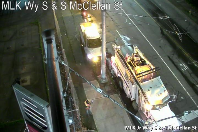 施工！右侧车道封闭