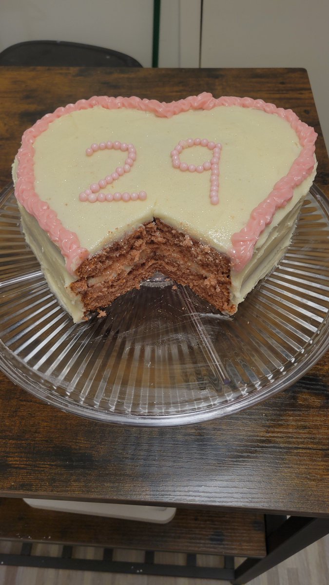 first time ever making a cake, pink velvet with cream cheese frosting :)