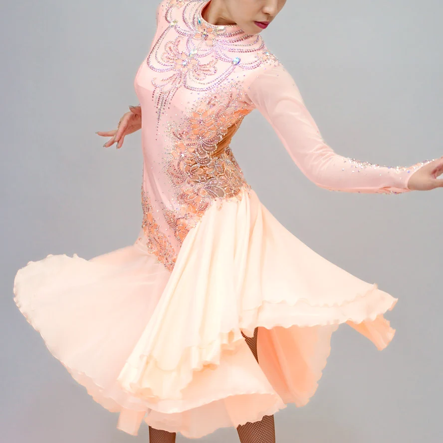 ドレスのフジタ (@fujitadress) / X