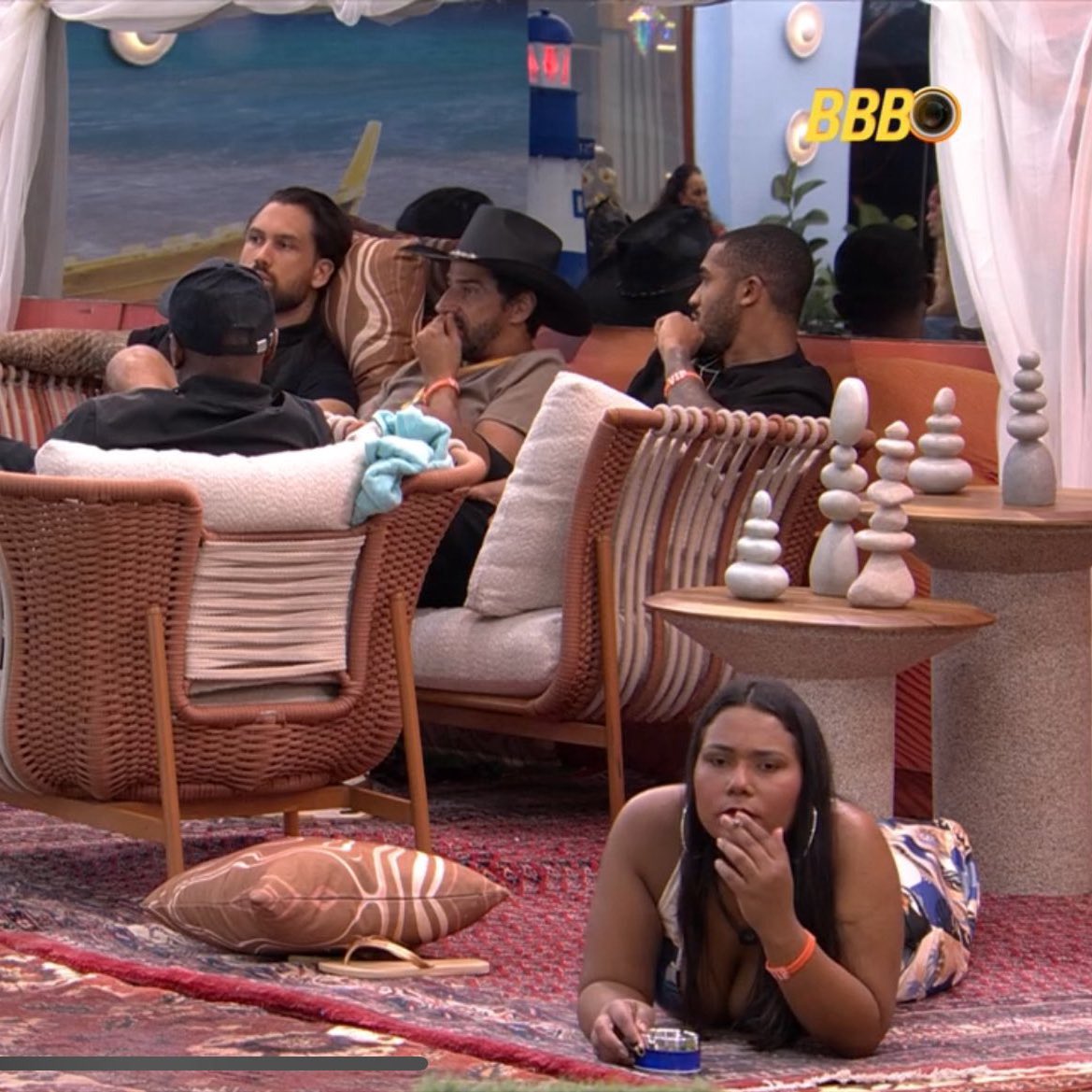 realitzei's tweet image. A CHAY ESCUTANDO ELES FALANDO DA ANA PAULA KKKKKKKKK #BBB26