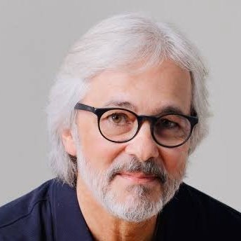 forumeplay's tweet image. Diretor artístico de Vale Tudo, Paulo Silvestrini renovou contrato com a TV Globo.

🗞 Coluna Play