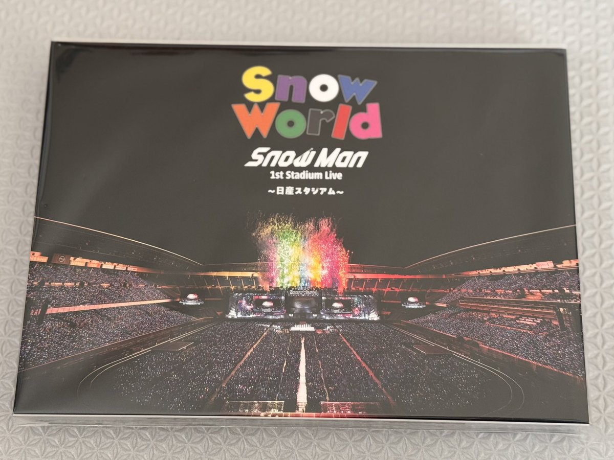 Kn11_Rm16's tweet photo. フラゲ日🙌🏻
#SnowMan
#SnowMan1stStadiumLiveSnowWorld https://t.co/47dIqPJE5m