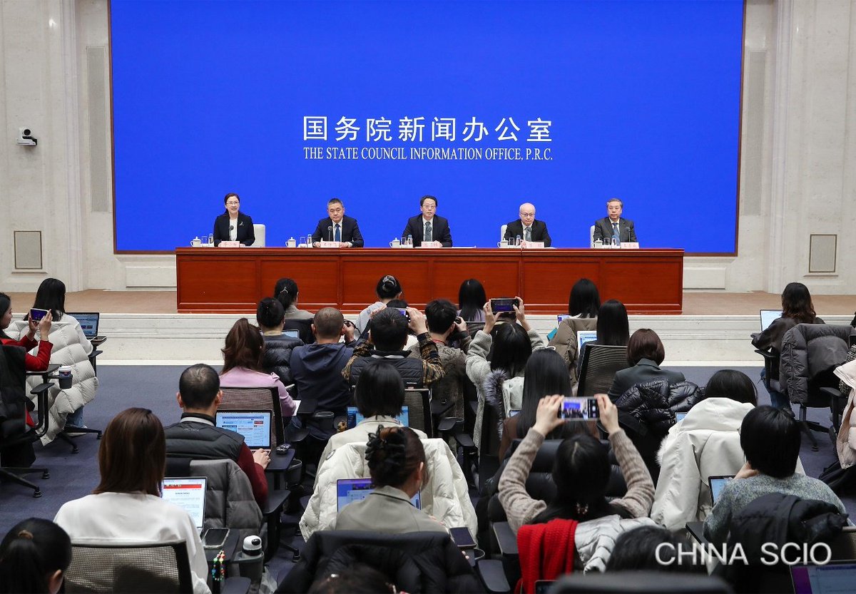 chinascio's tweet image. In 2025, the per capita disposable #income in China grew by 5%, aligning with the country's economic expansion and supporting domestic consumption. 

Domestic demand contributed to over 67% of GDP growth, with #consumption alone accounting for 52%.
english.scio.gov.cn/pressroom/2026…