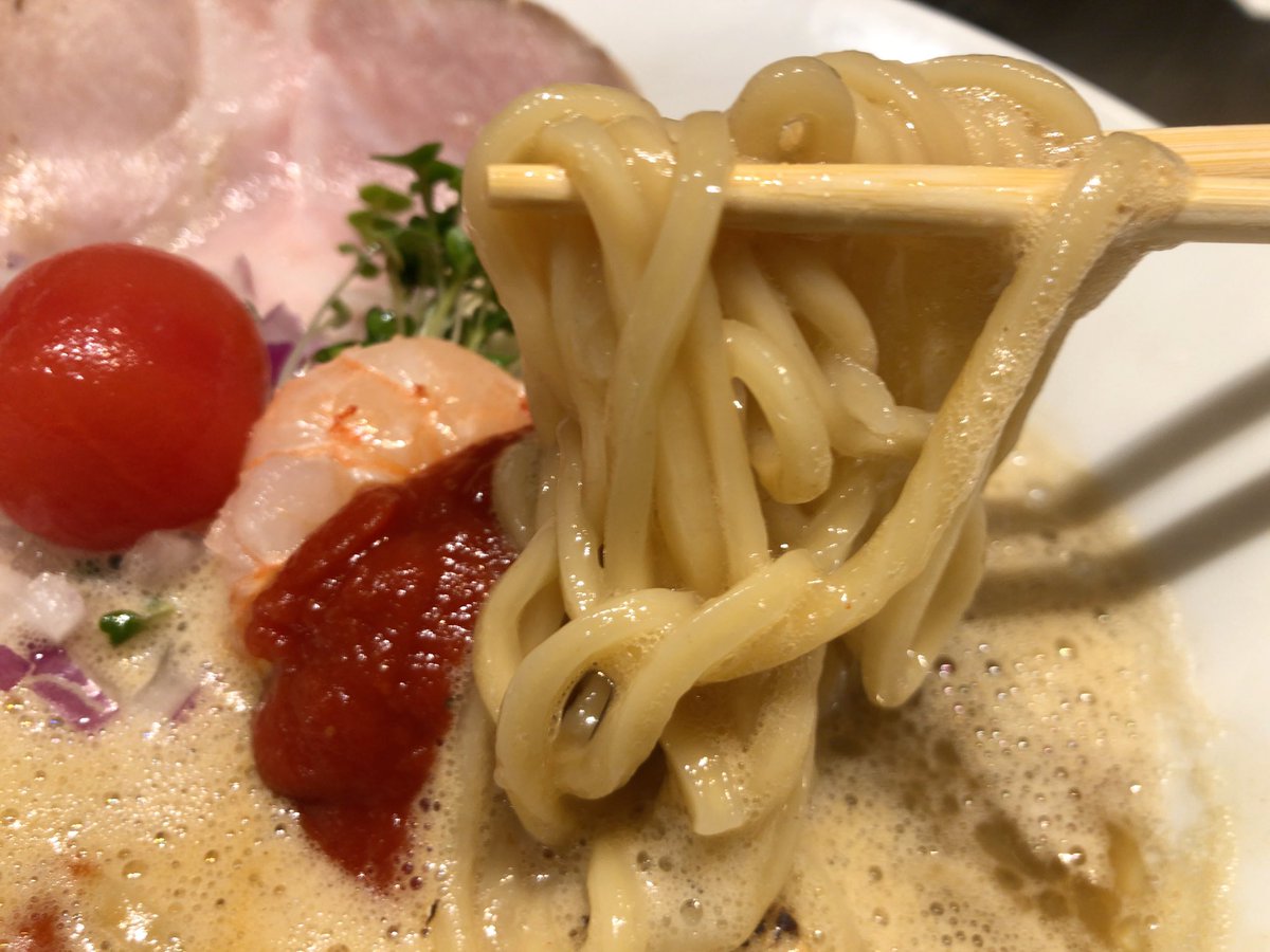 li_ico's tweet image. Fishmen 北本
オマール海老ラーメン　トマトソース添え
牡蠣の和え玉
美味すぎ
海老の旨味と牡蠣の旨み
めちゃくちゃ美味いのになぜかいつも入りやすい
私はホントに大好きなお店
#Fishmen