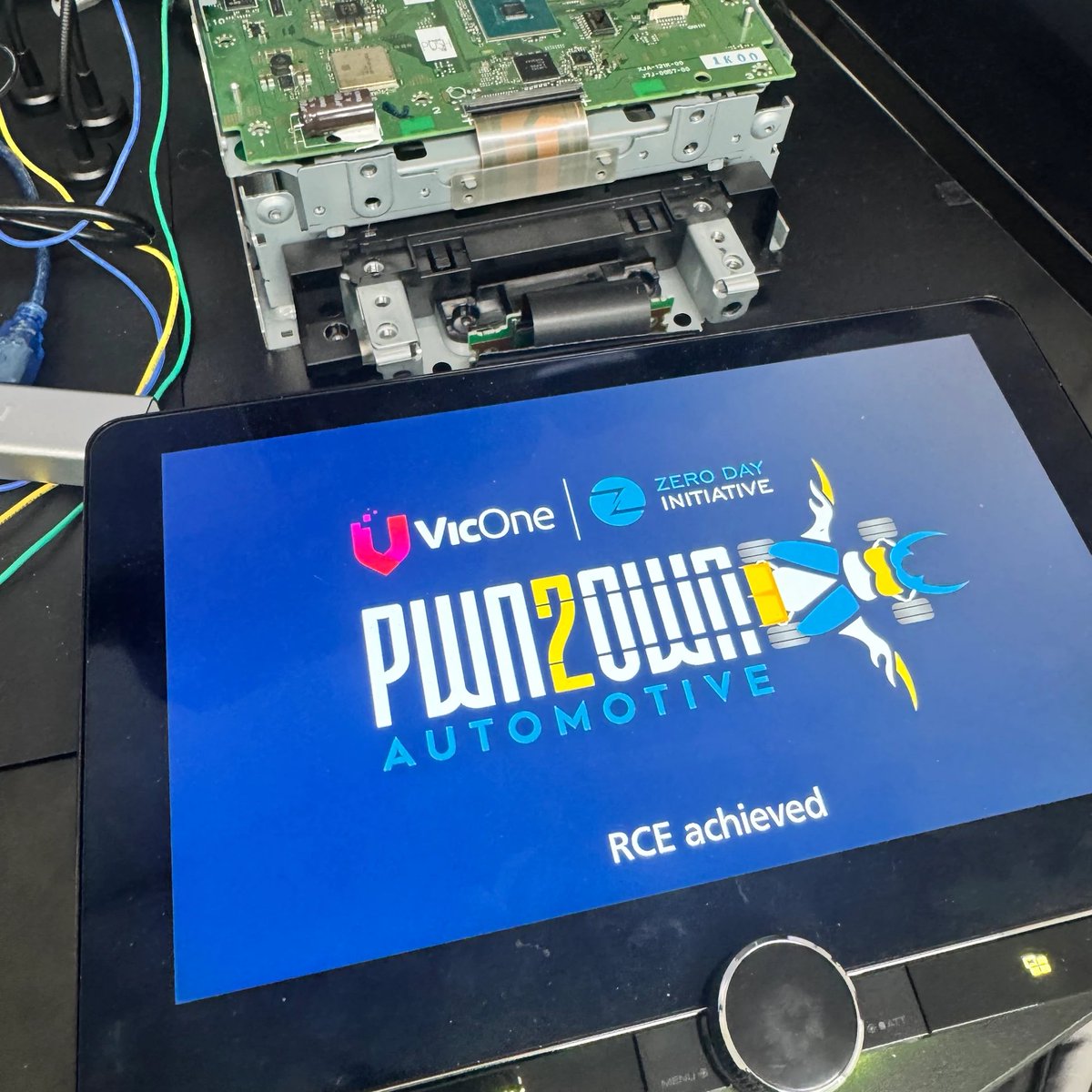 PetoWorks tweet media