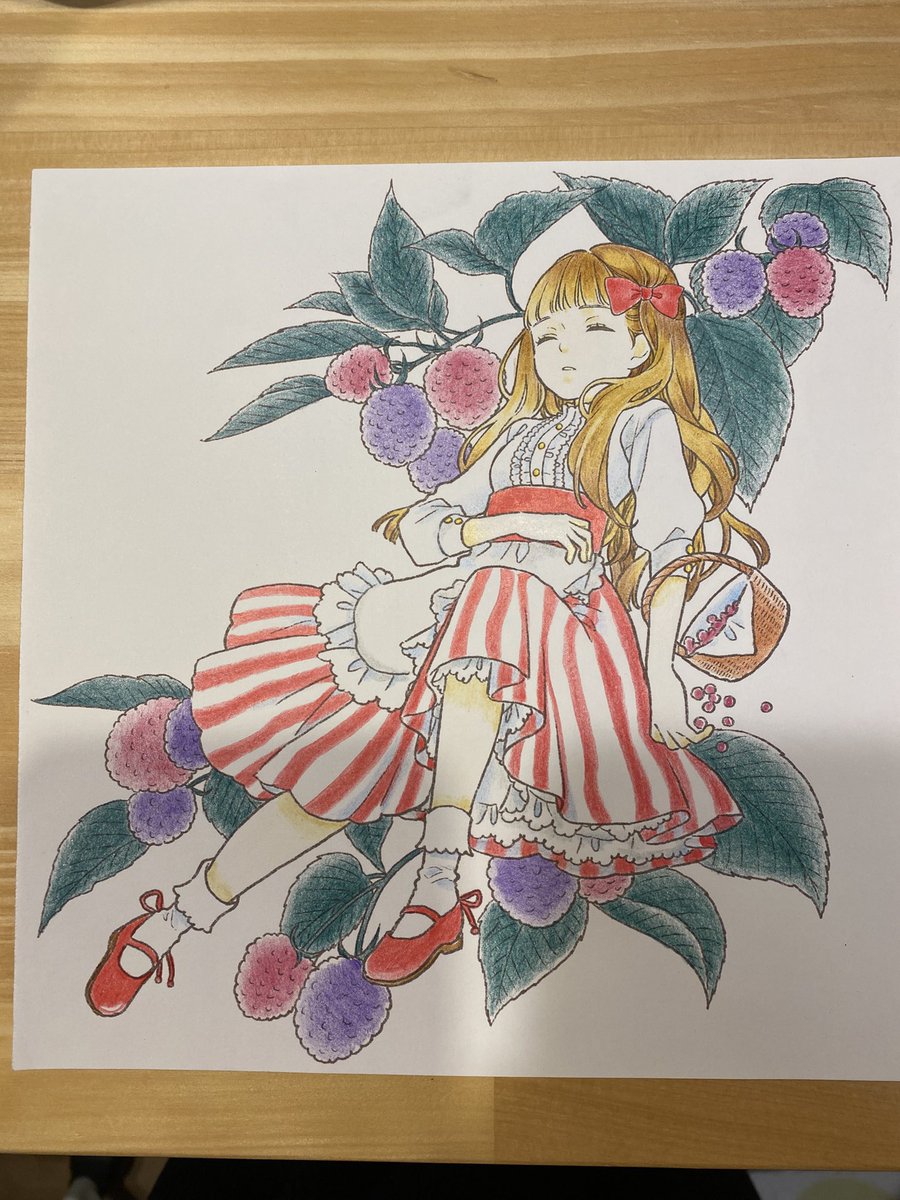 furacoc0's tweet photo. 沢山のいいね有難うございました！
色鉛筆で塗ったのはこちらで全部です。
赤髪の子がお気に入りです。
また出来上がったらあげたいなぁと思ってます。

友風子（@yufushi ）さんの塗り絵本です。
#花笑み https://t.co/fhZqScZ2ic