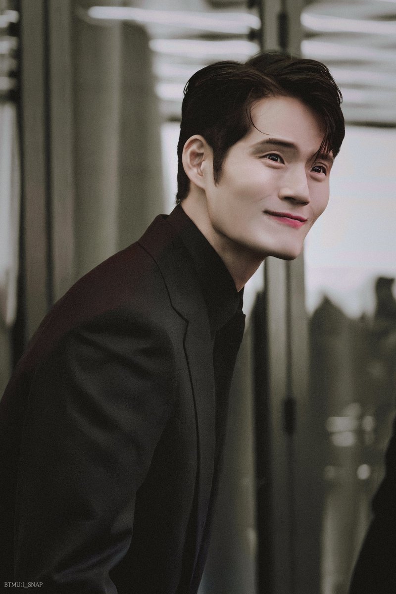 260119 한국뮤지컬어워즈 10회

#서경수 배우님
⠀⠀