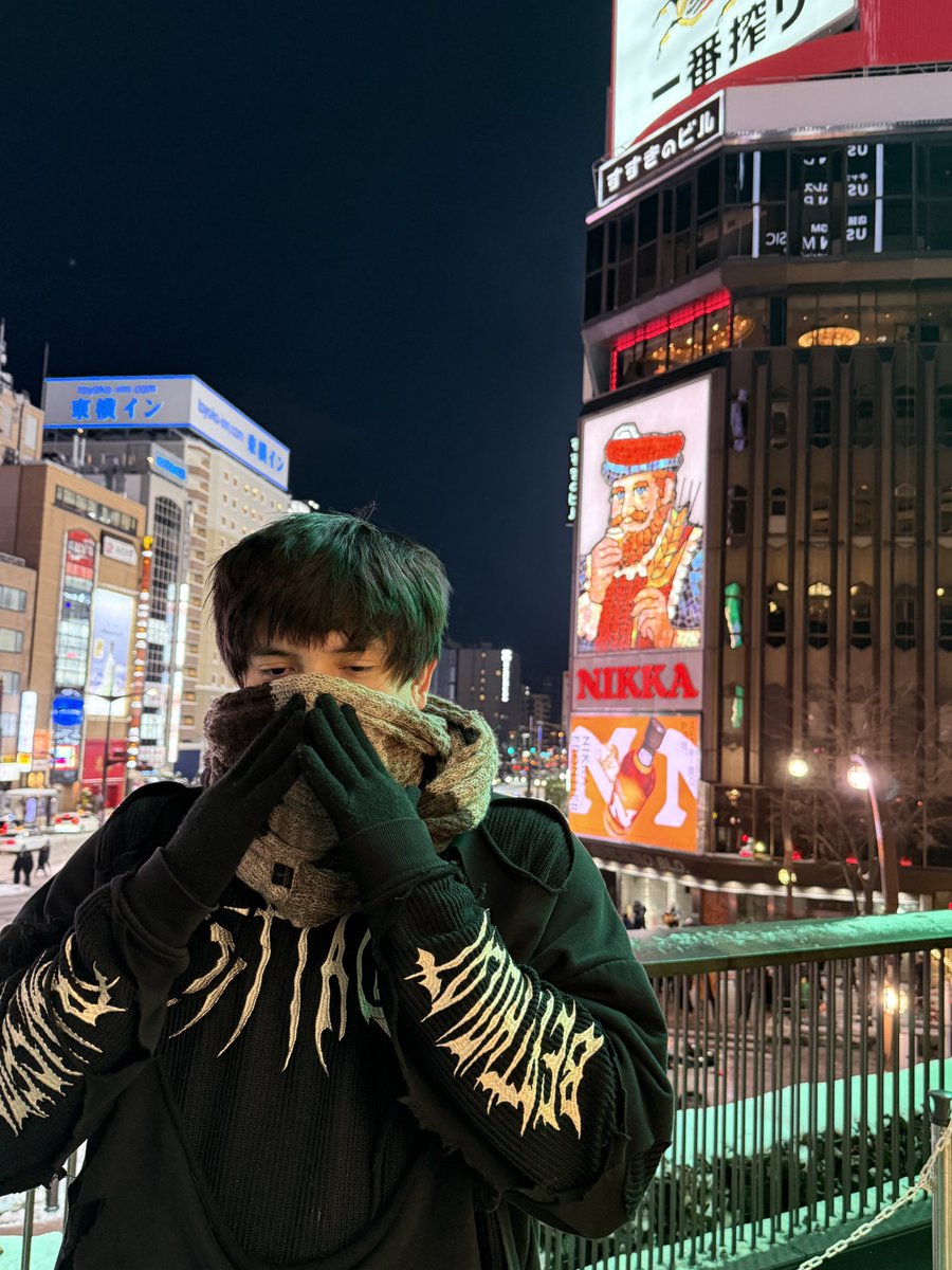 NavajoAlien tweet media