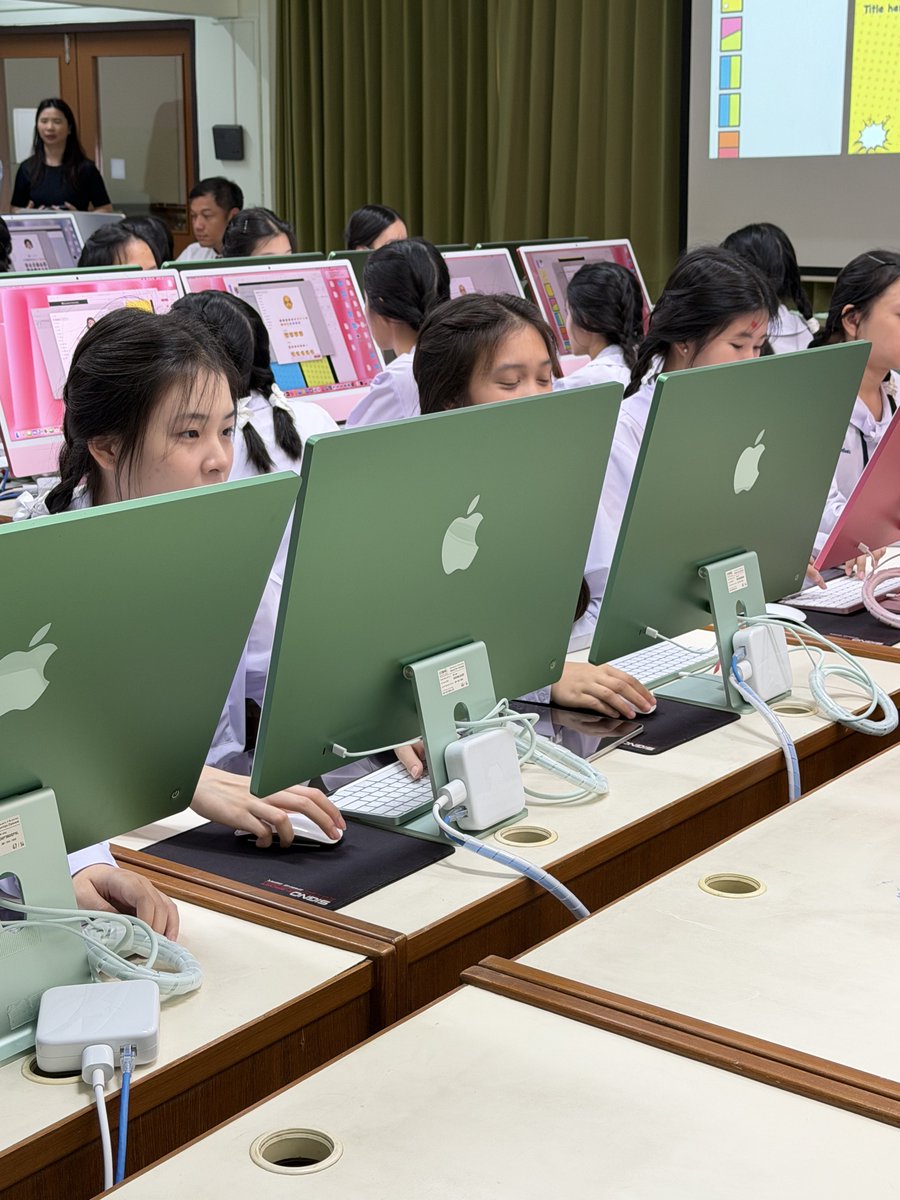 BrightMinho's tweet image. โรงเรียนในฝันเว่อออออ 🥺
มี iMac แบบสะใจ 🖥️
 
— โรงเรียนอัสสัมชัญคอนแวนต์ 
หนึ่งใน Apple Distinguished School 