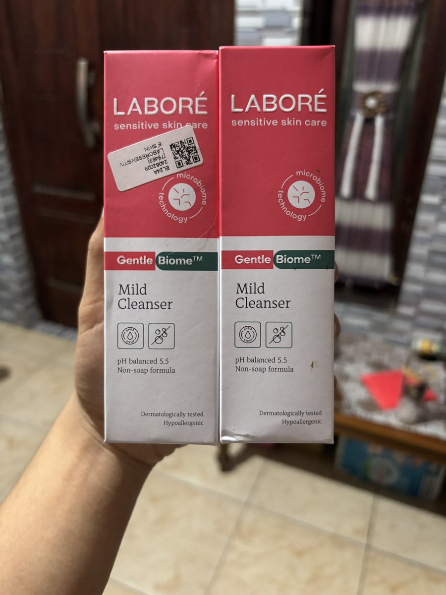 a_firdausyi's tweet photo. Labore Sensitive Skin Care Gentlebiome Mild Cleanser 100 ml

55rb, bisa oyen freong, wajib splitpay🫰🏻takeall bs nego, makaci https://t.co/EYQbjou8xZ