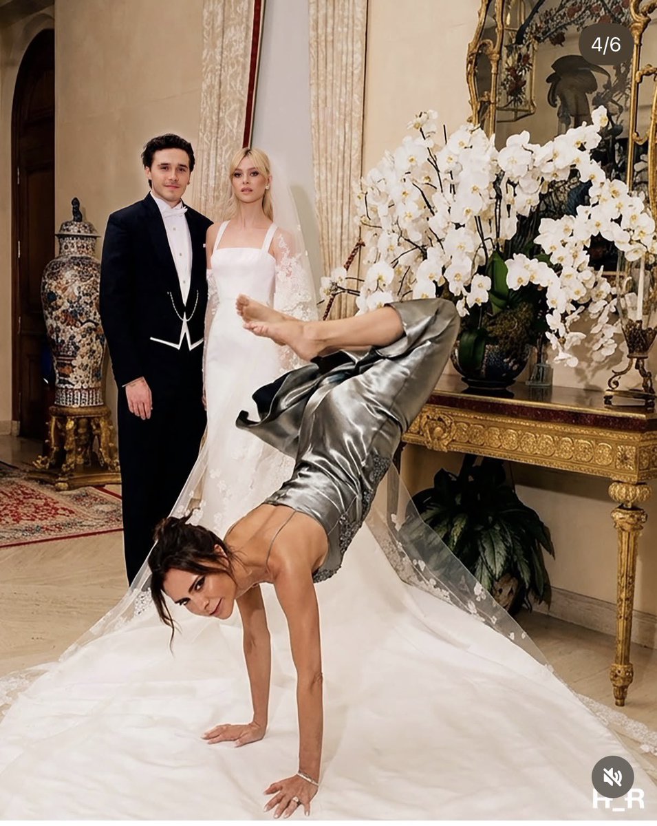 ViQueenie's tweet image. OMG I can’t with the Memes!!

I❤️VB

#CelebNews