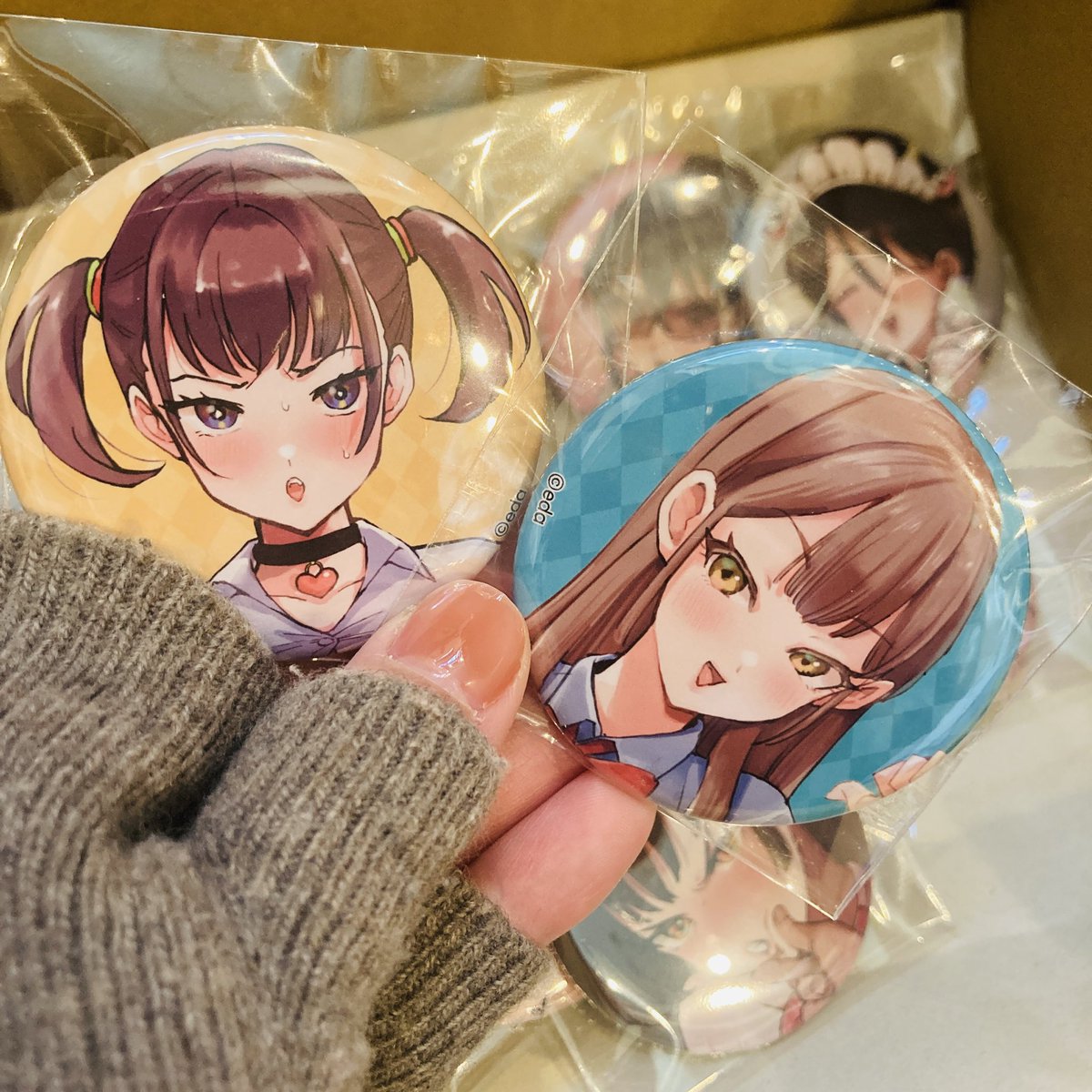 ファンザくじの缶バッジサンプル!意外とかわいいな…… 